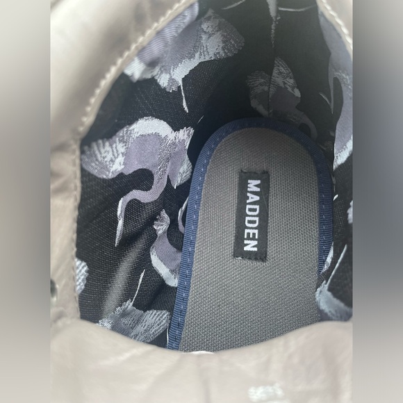 Madden Minton Men's Chukka Gray Lace Up Boot Size 9M - Picture 11 of 11